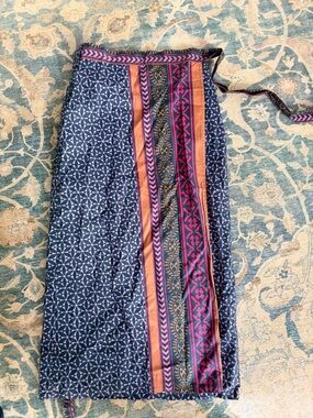 XiRENA midi wrap skirt